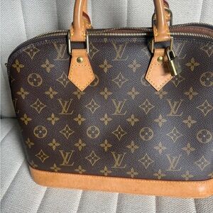 Louis Vuitton Alma GM